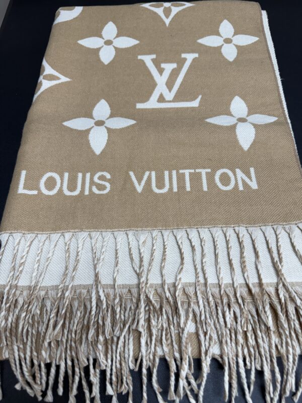 Elegant Statement Scarfs for Every Season - Legendary Marie Designs 15