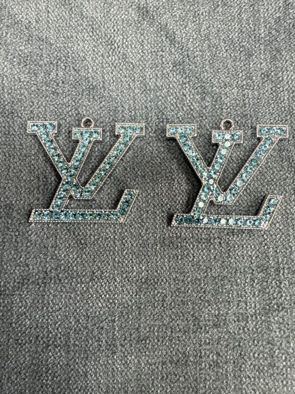 Legendary Marie Charms for Earrings or Bracelets 17