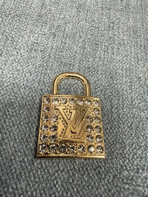 Legendary Marie Charm 6