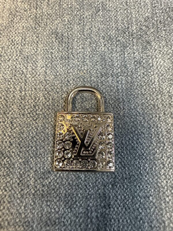 Legendary Marie Charm 4